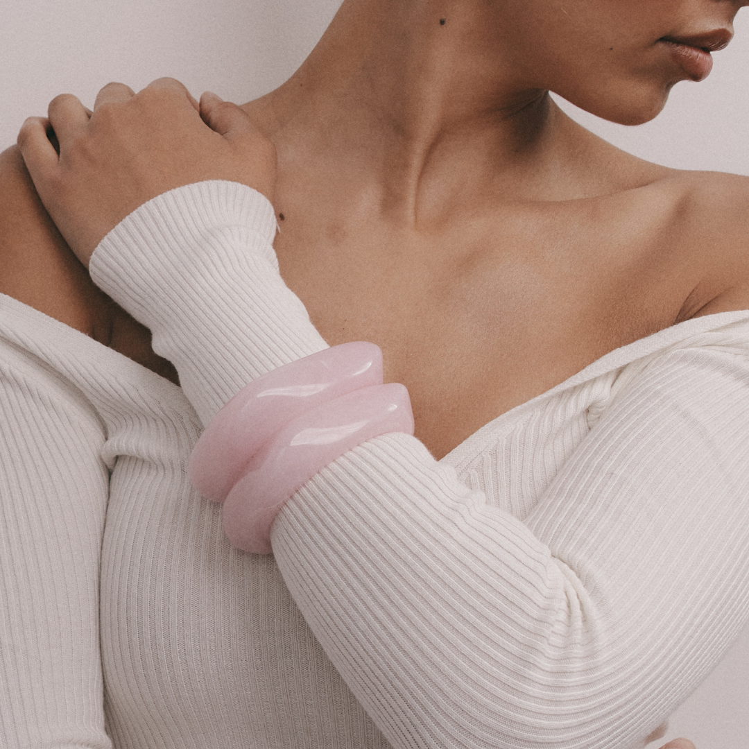 Adelle Resin Bangle (Pink)