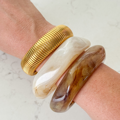 Charlotte Ribbed Bangle (Gold)