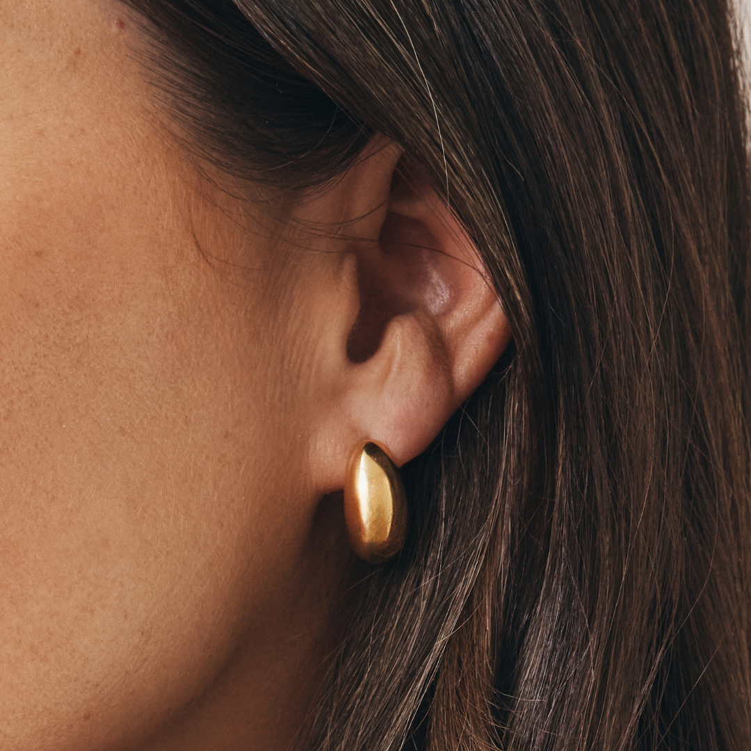 Bella Teardrop Earrings (Gold)